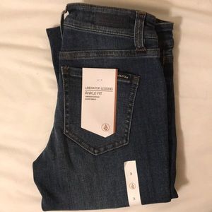Volcom women’s jeans